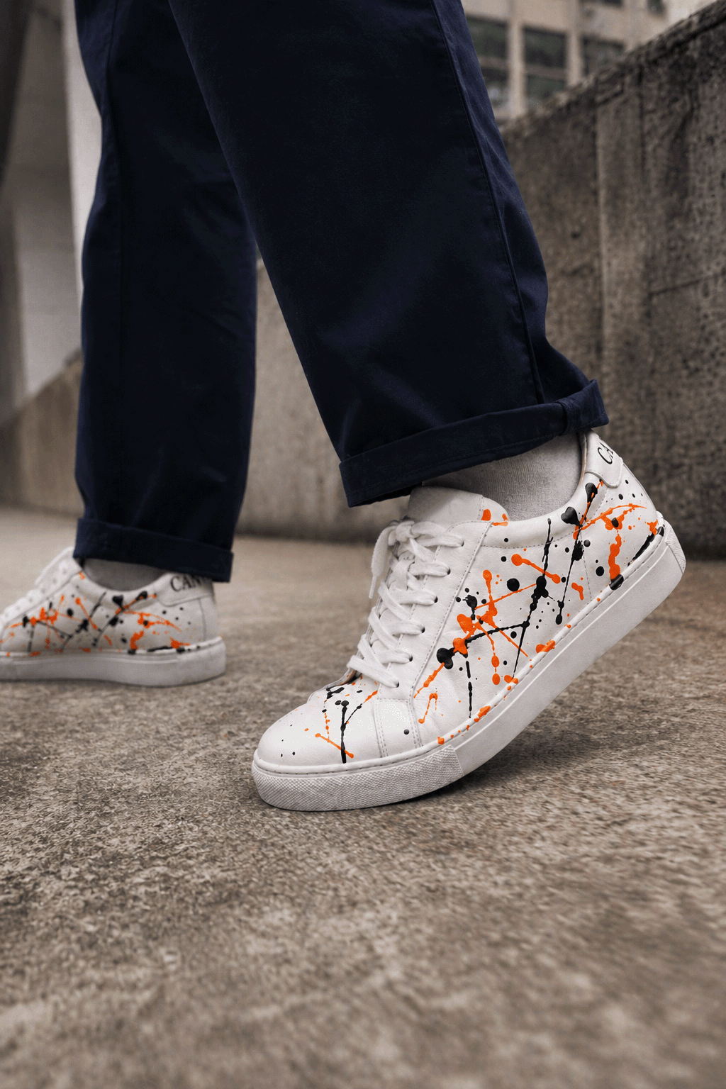 Canvas Studios Signal - Handbemalter Premium Sneaker